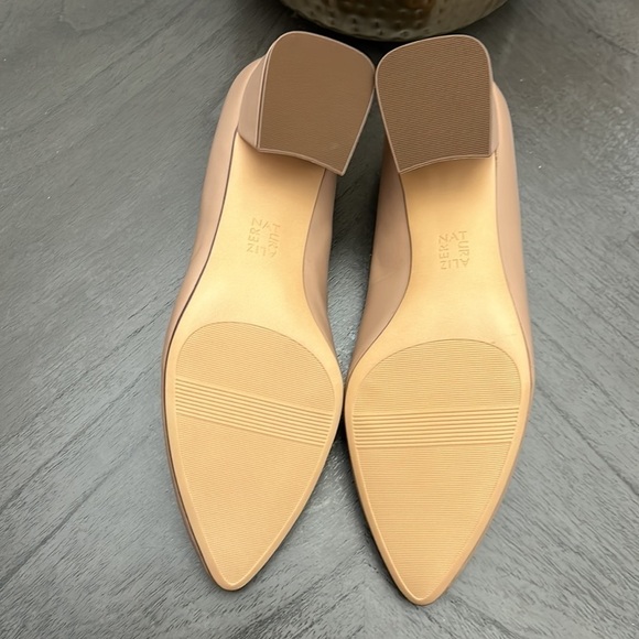 Naturalizer Malynn Womens Leather Pointed Toe Pumps (WIDE) - Picture 3 of 12